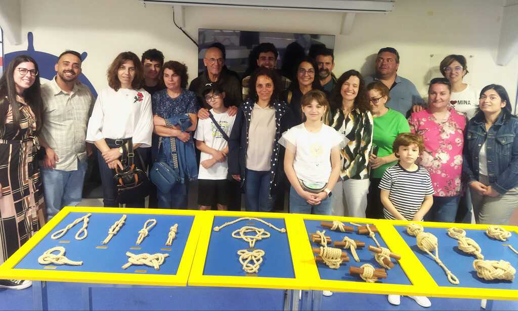 Leia mais sobre Nós de Marinheiro no Centro de Mar